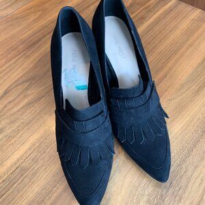Shoe 9 West block heel, oxford or loafer style, sz 8.5 M, EUC, vegan suede, blck
